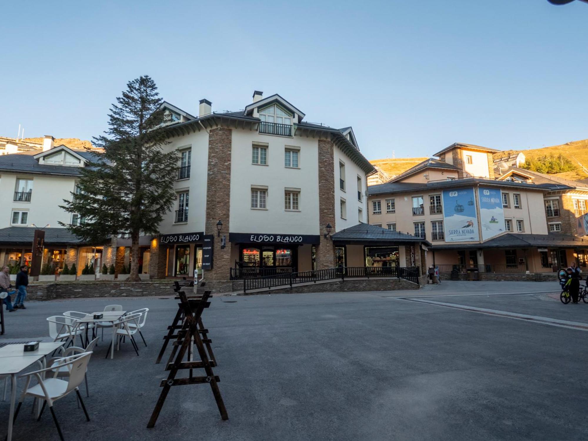 Ferienwohnung Bhost - Oso Polar Sierra Nevada Exterior foto